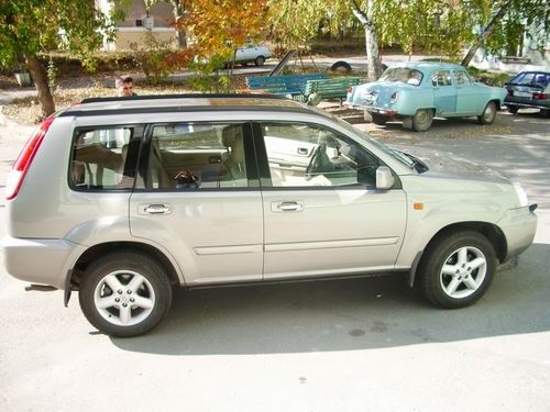 2002 Nissan X-Trail