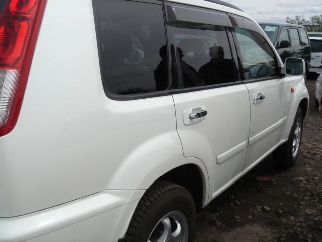 2002 Nissan X-Trail