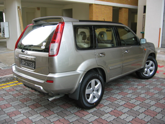 2002 Nissan X-Trail