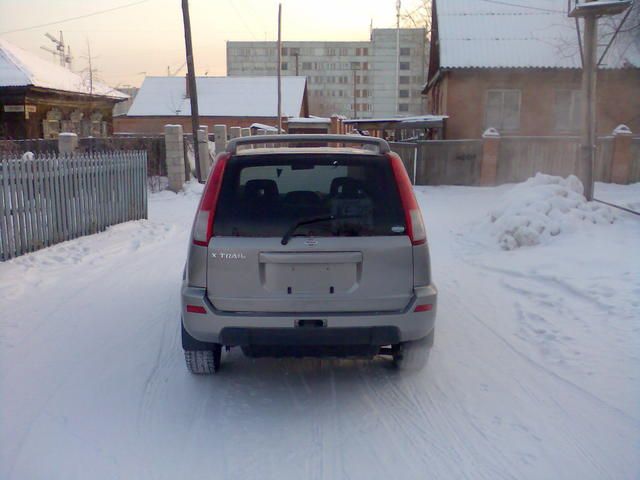 2002 Nissan X-Trail