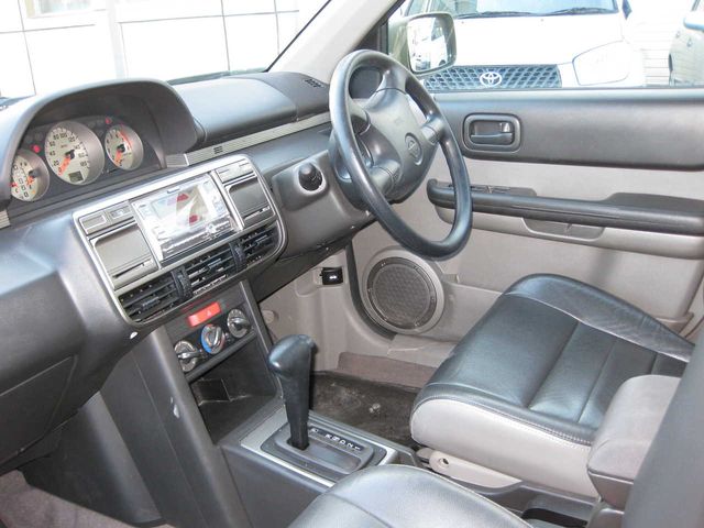 2002 Nissan X-Trail
