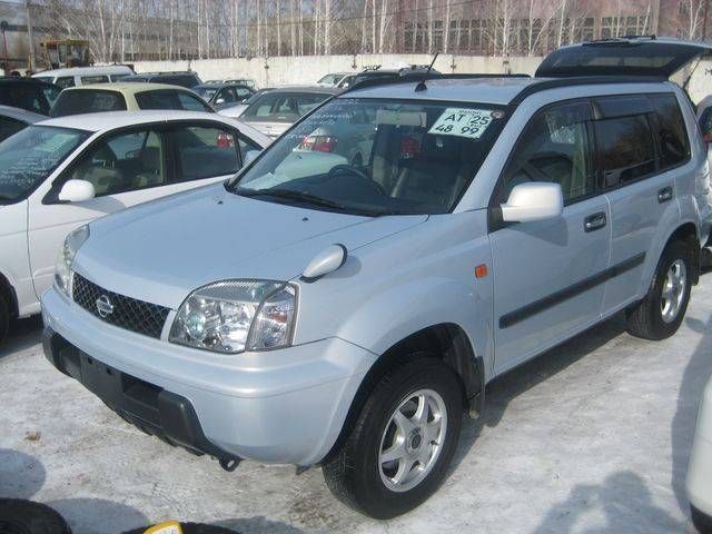 2002 Nissan X-Trail