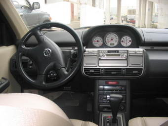 2002 Nissan X-Trail Pics