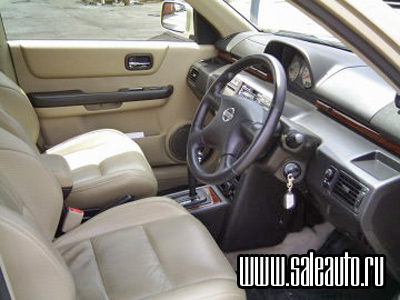 2002 Nissan X-Trail Photos