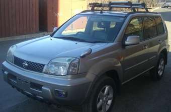 2002 Nissan X-Trail Photos