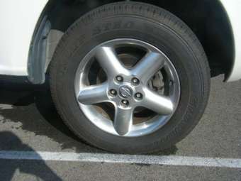 2002 Nissan X-Trail Pictures