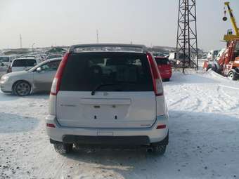 2002 Nissan X-Trail Photos