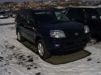 2002 Nissan X-Trail Images