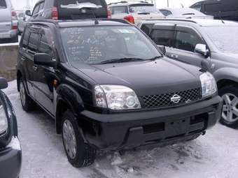 2002 Nissan X-Trail Images