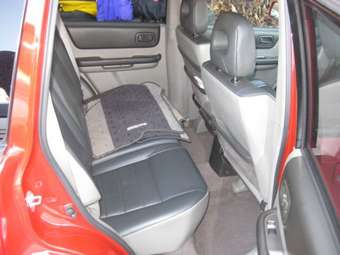 2002 Nissan X-Trail Pictures