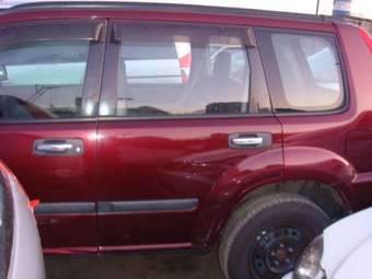 2002 Nissan X-Trail Pictures