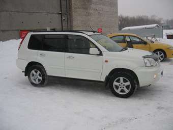 2002 Nissan X-Trail Pictures