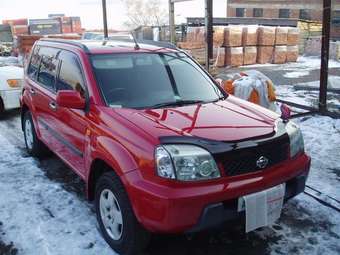 2002 Nissan X-Trail Photos