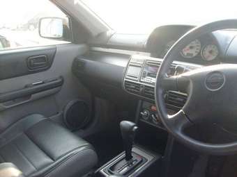 2002 Nissan X-Trail Pictures