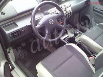 2002 Nissan X-Trail Pictures