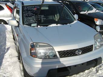 2002 Nissan X-Trail Photos