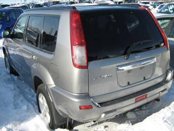 2002 Nissan X-Trail Pics