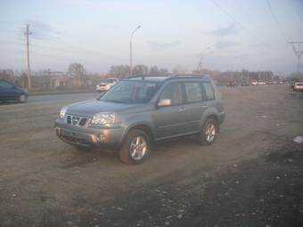 2002 Nissan X-Trail Photos