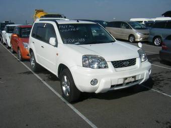 2002 Nissan X-Trail Pictures