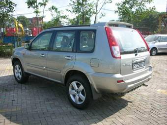 2002 Nissan X-Trail Pictures