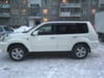 2002 Nissan X-Trail Photos