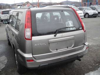 2002 Nissan X-Trail Images