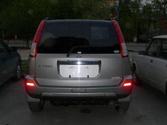 2002 Nissan X-Trail Images