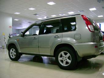 2002 Nissan X-Trail Pictures