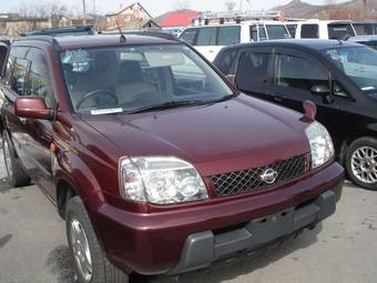 2002 Nissan X-Trail Photos