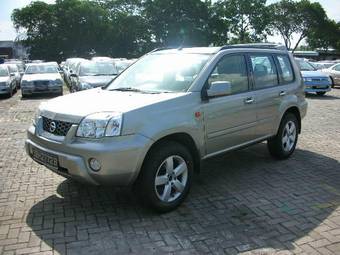 2002 Nissan X-Trail Pictures