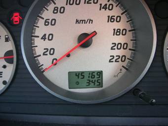 2002 Nissan X-Trail Images