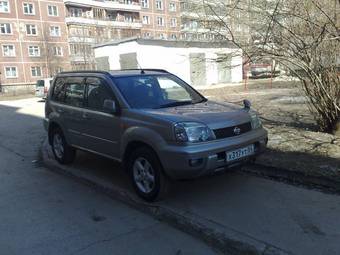 2002 Nissan X-Trail Photos