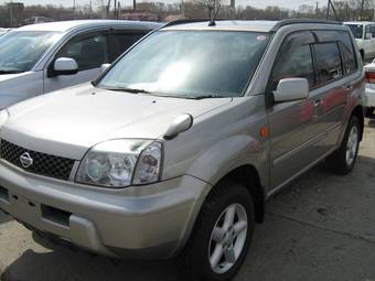 2002 Nissan X-Trail Pics