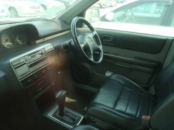 2002 Nissan X-Trail Pictures