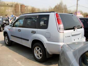 2002 Nissan X-Trail Pictures