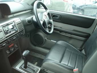 2002 Nissan X-Trail Pictures