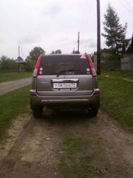 2002 Nissan X-Trail Photos