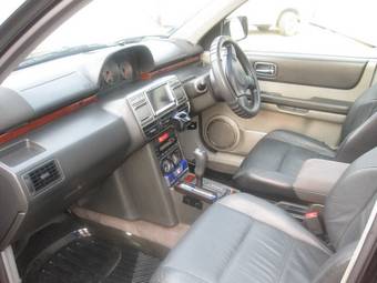 2002 Nissan X-Trail Pictures