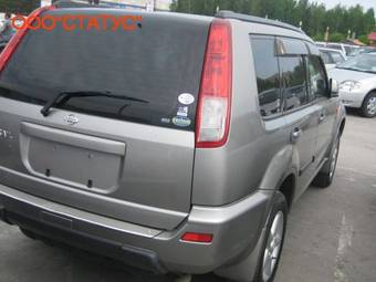 2002 Nissan X-Trail Pictures