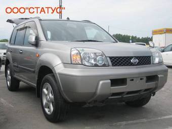 2002 Nissan X-Trail Photos