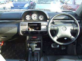 2002 Nissan X-Trail Photos