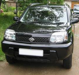 2002 Nissan X-Trail Photos