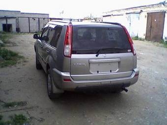 2002 Nissan X-Trail Pictures