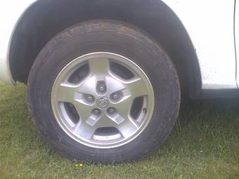 2002 Nissan X-Trail Photos