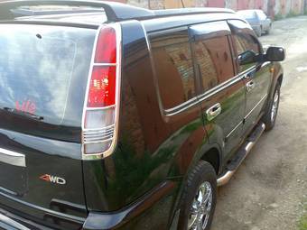 2002 Nissan X-Trail Photos
