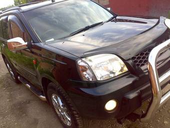2002 Nissan X-Trail Pictures