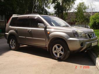 2002 Nissan X-Trail Photos