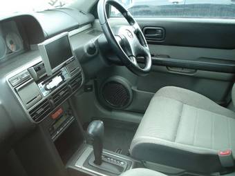 2002 Nissan X-Trail Pics