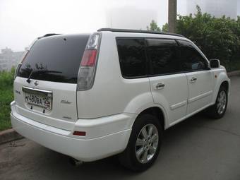 2002 Nissan X-Trail Pictures