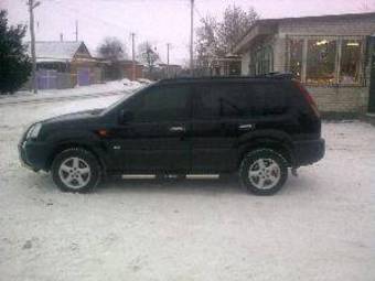 2002 Nissan X-Trail Wallpapers